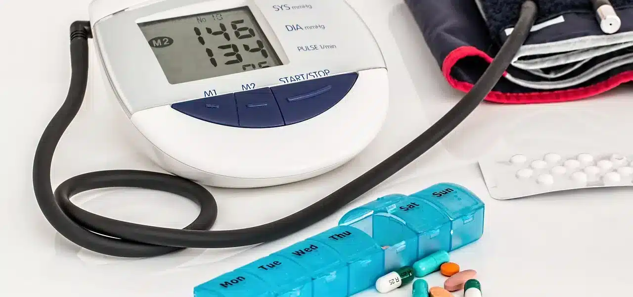 hypertension, high blood pressure, heart disease-867855.jpg